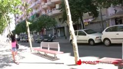 Claudia Bomb la Maravillosa Tetona se Deja Empotrar por un Feo con Polla Torcida