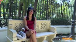 Llega el calorcito, llega el TURISMO EXHIBICIONISTA꞉ Joder Alice, ¿No te cortas？